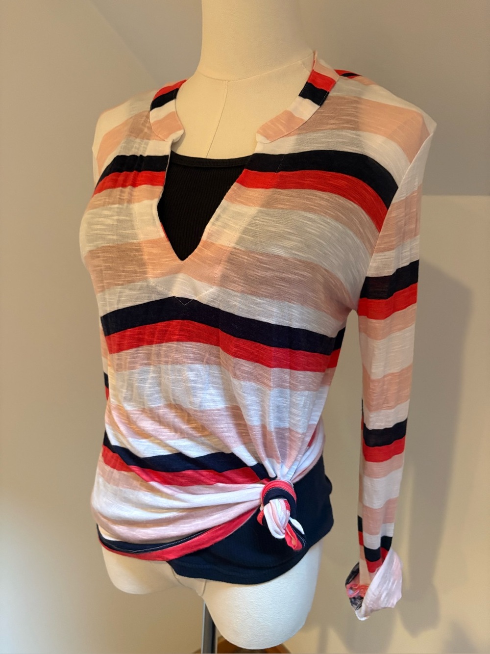 Splendid like new featherweight stripe top